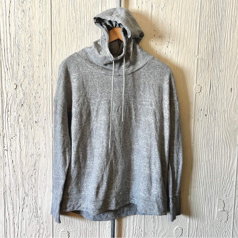 Clearance! Zyia gray Hoodie Texture Sweatshirt. Size Large